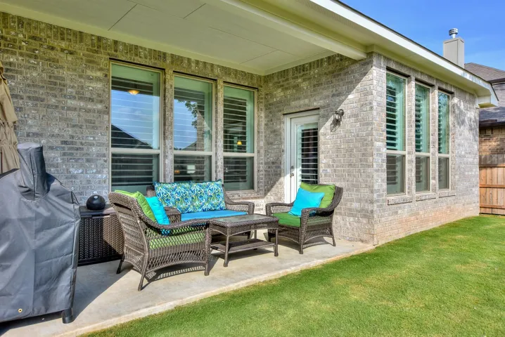 108 Sail Wind Way, Georgetown, Texas 78633