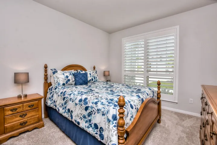 Guest Room Down