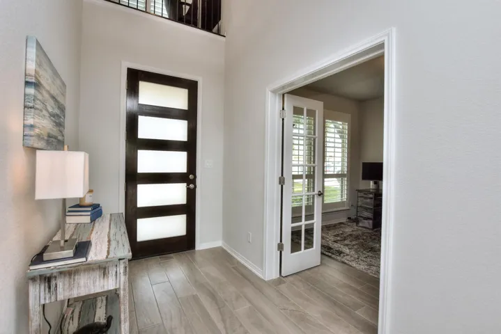 108 Sail Wind Way, Georgetown, Texas 78633