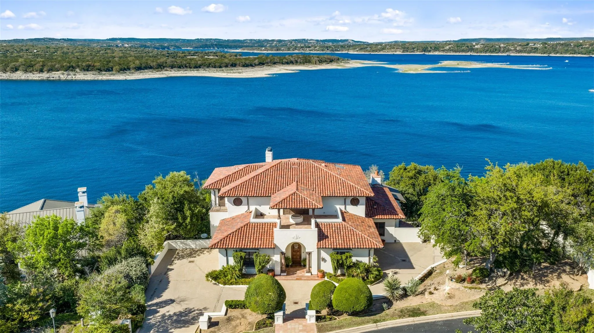 Photo of 16106 CHATEAU AVE, Austin, 78734