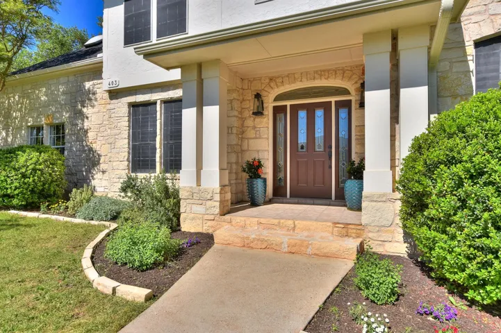 The front porch is very inviting...
