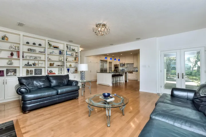 One of my favorite photos of this home....a view from the family room into the kitchen.  Very open area.