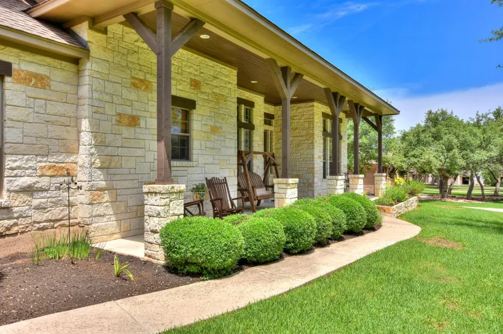 225 Gabriel Vis W, Georgetown, Texas 78633