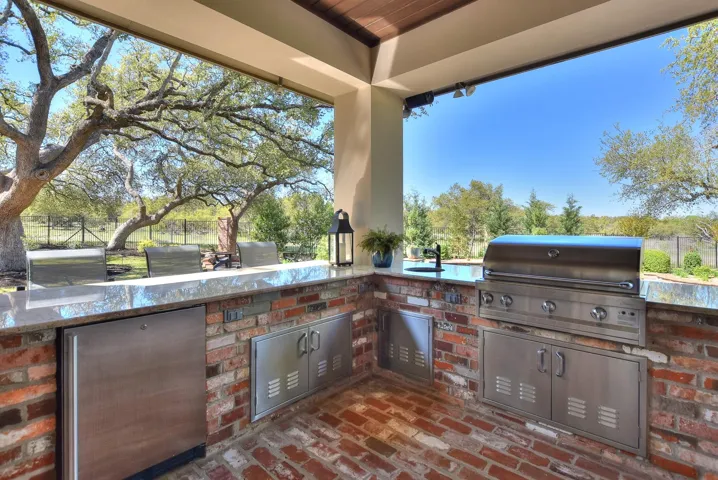 216 Vista Ln, Georgetown, Texas 78633