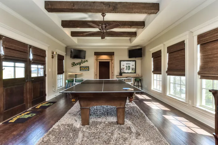 Billiard Room 