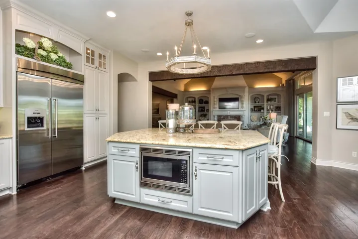 Gourmet Kitchen