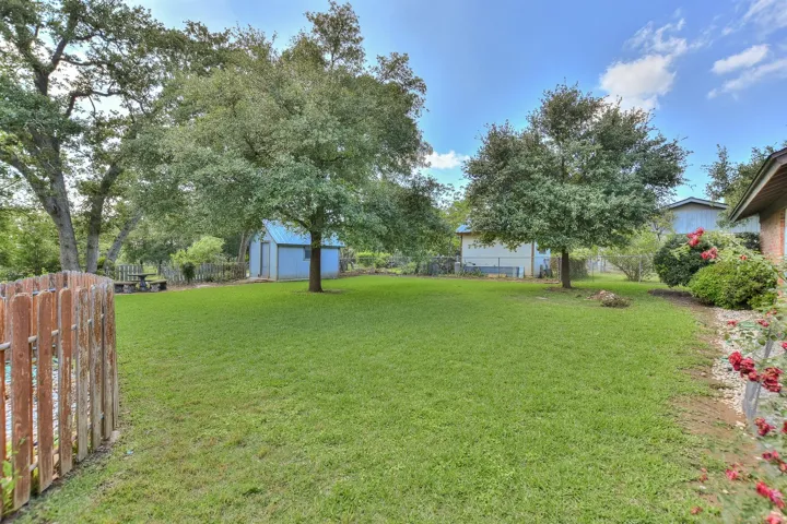 101 Candlelight Cir, Georgetown, Texas 78628