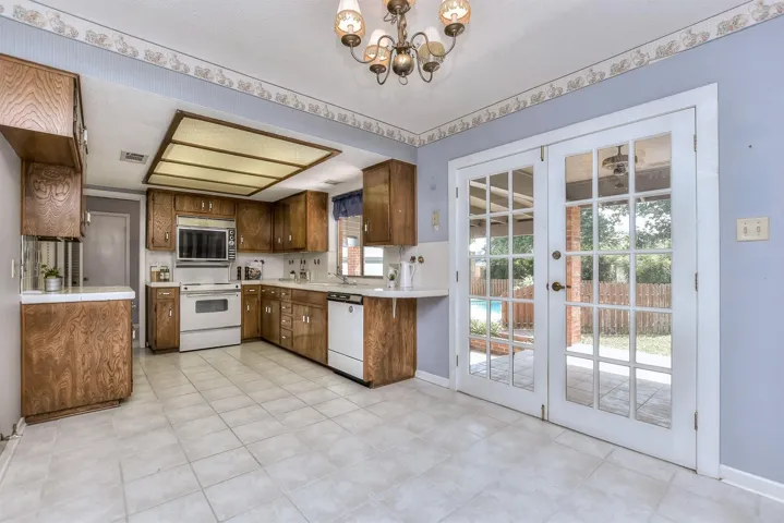 101 Candlelight Cir, Georgetown, Texas 78628