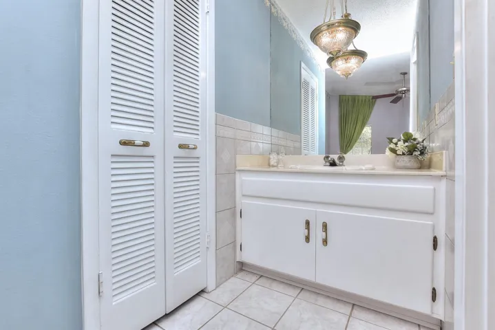 101 Candlelight Cir, Georgetown, Texas 78628