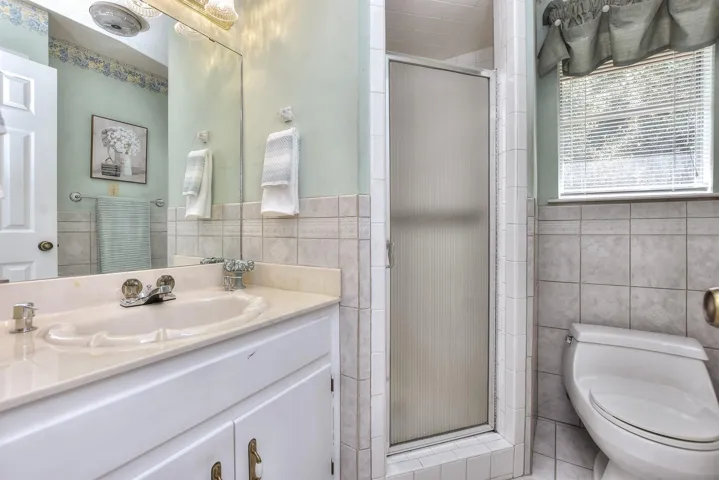 101 Candlelight Cir, Georgetown, Texas 78628