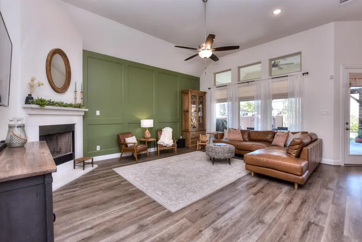 130 Barton Run Dr, Georgetown, Texas 78628
