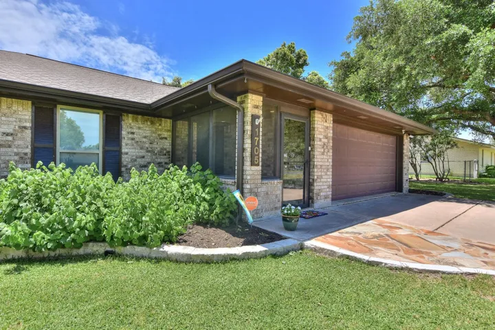 1705 Azores Dr, Pflugerville, Texas 78660