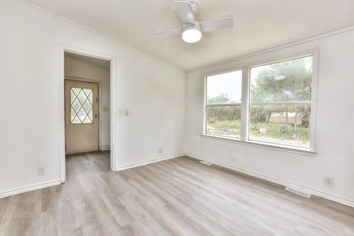 108 Forest Bend None, Dale, Texas 78616