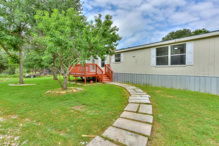 108 Forest Bend None, Dale, Texas 78616