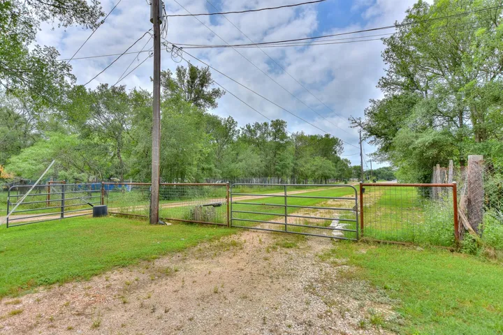 108 Forest Bend None, Dale, Texas 78616