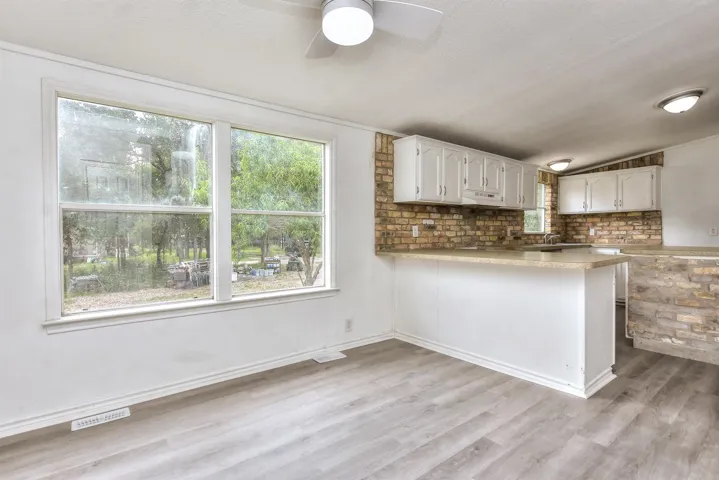 108 Forest Bend None, Dale, Texas 78616