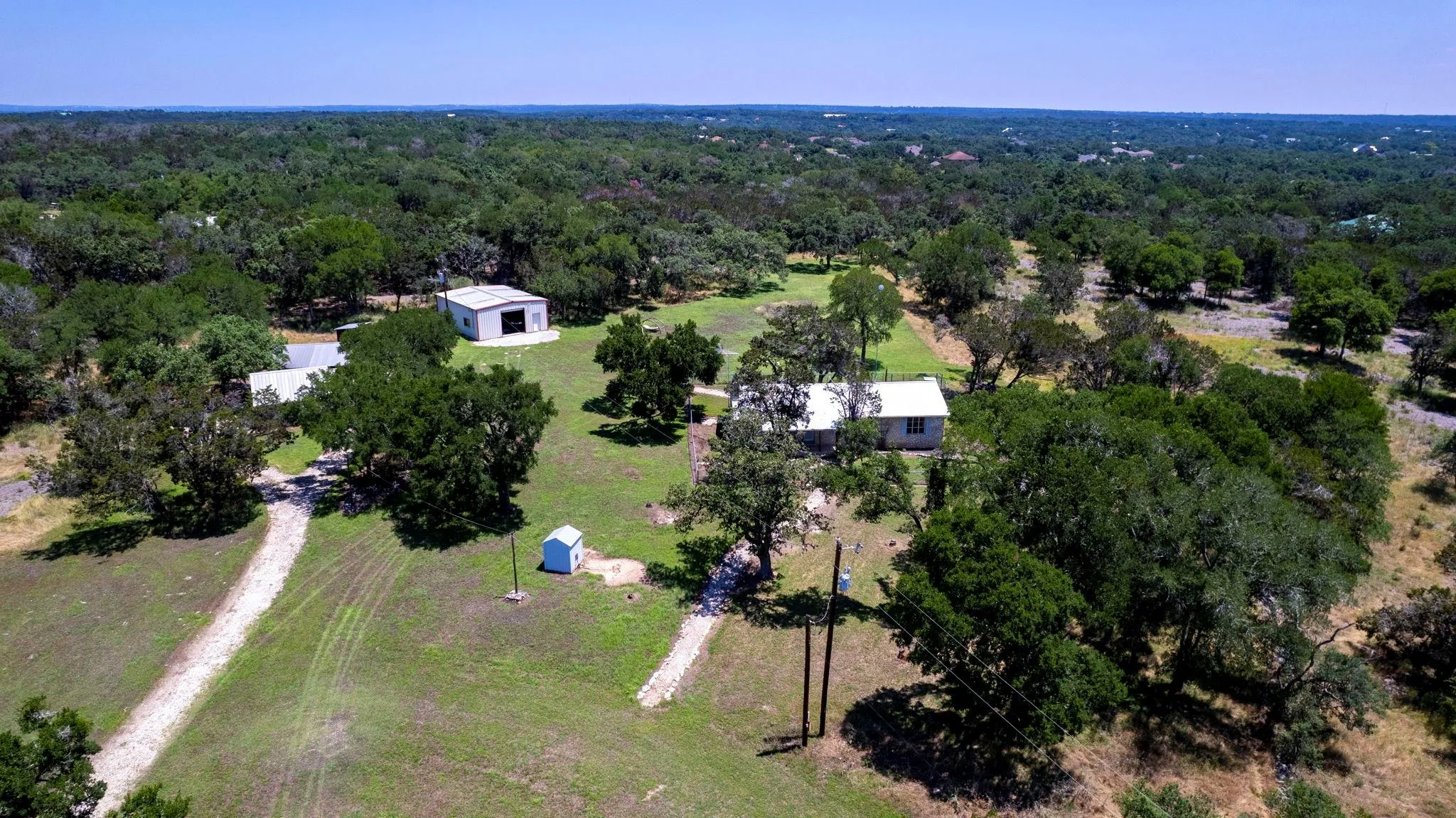 Photo 3 of 801 BILLIE BROOKS LN