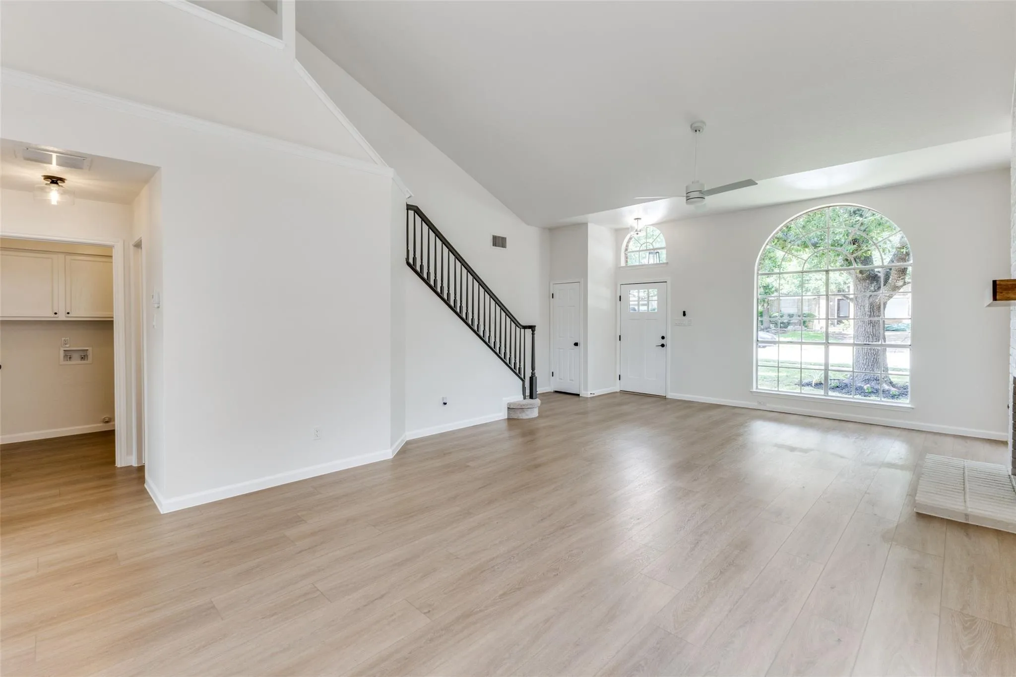 Photo 5 of 15413 OZONE PL