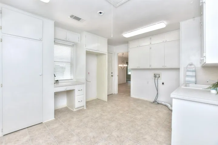VERY LARGE laundry room