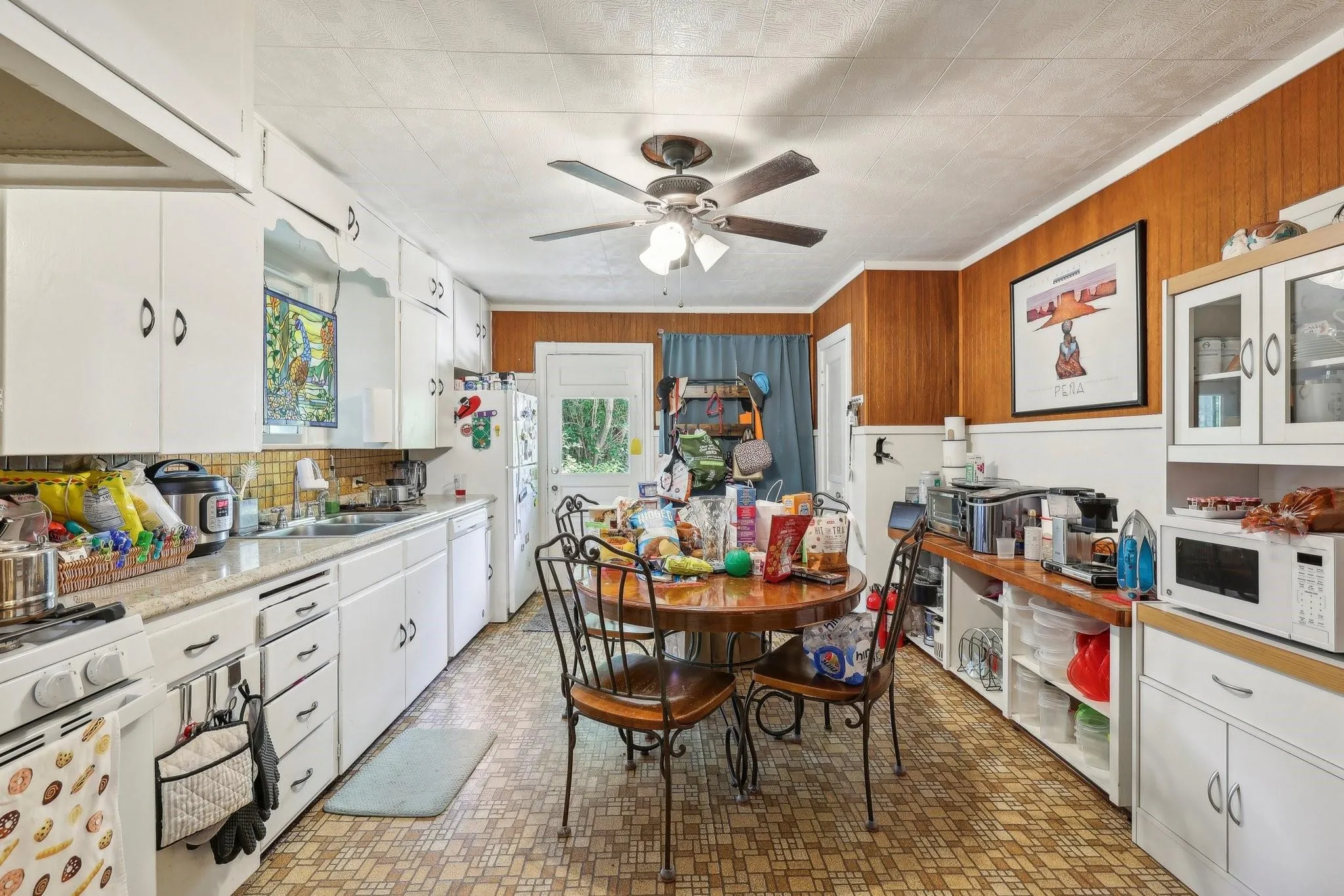 Photo 5 of 4907 HARMON AVE