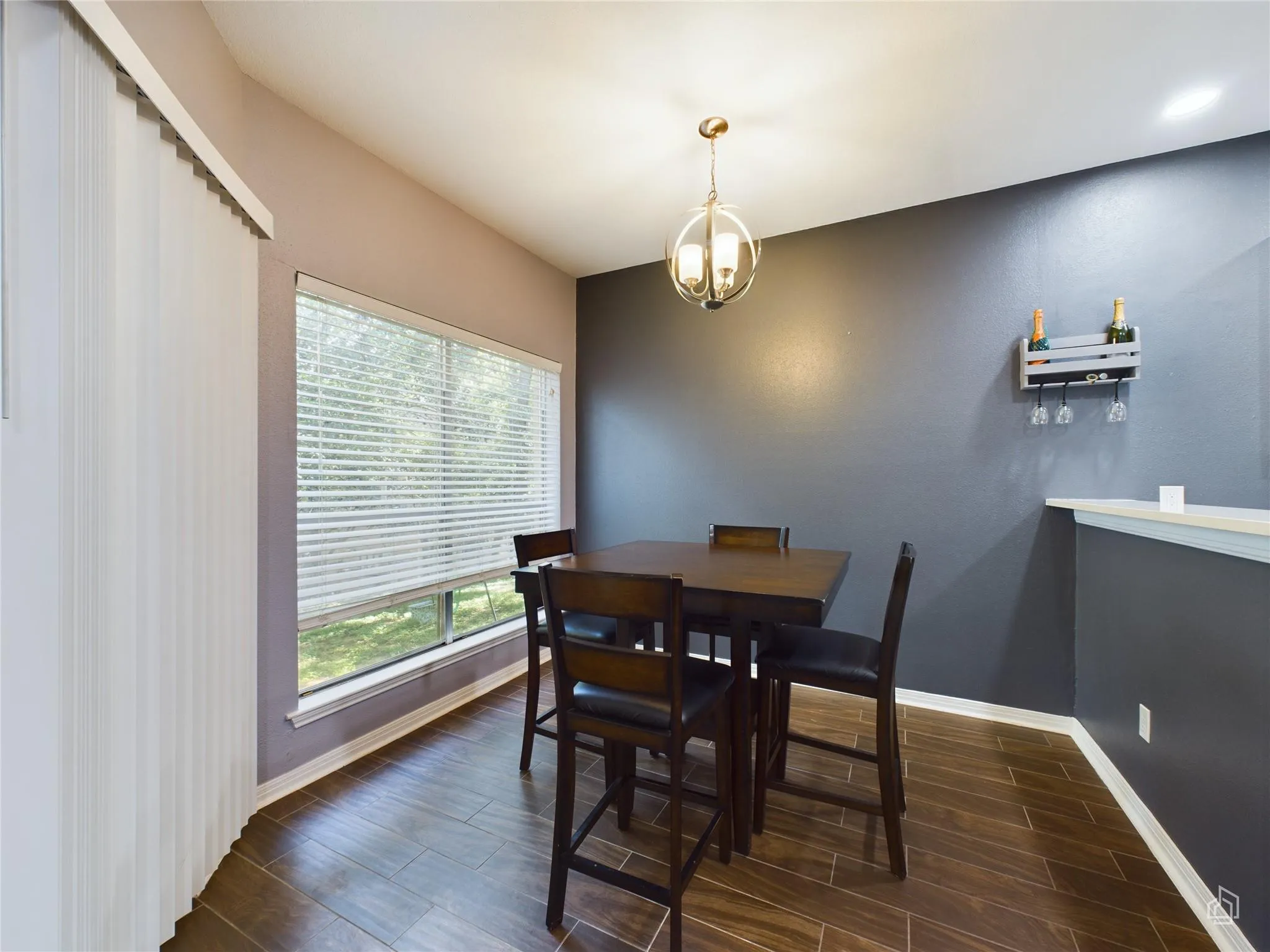 Photo 5 of 2450 WICKERSHAM LN #501