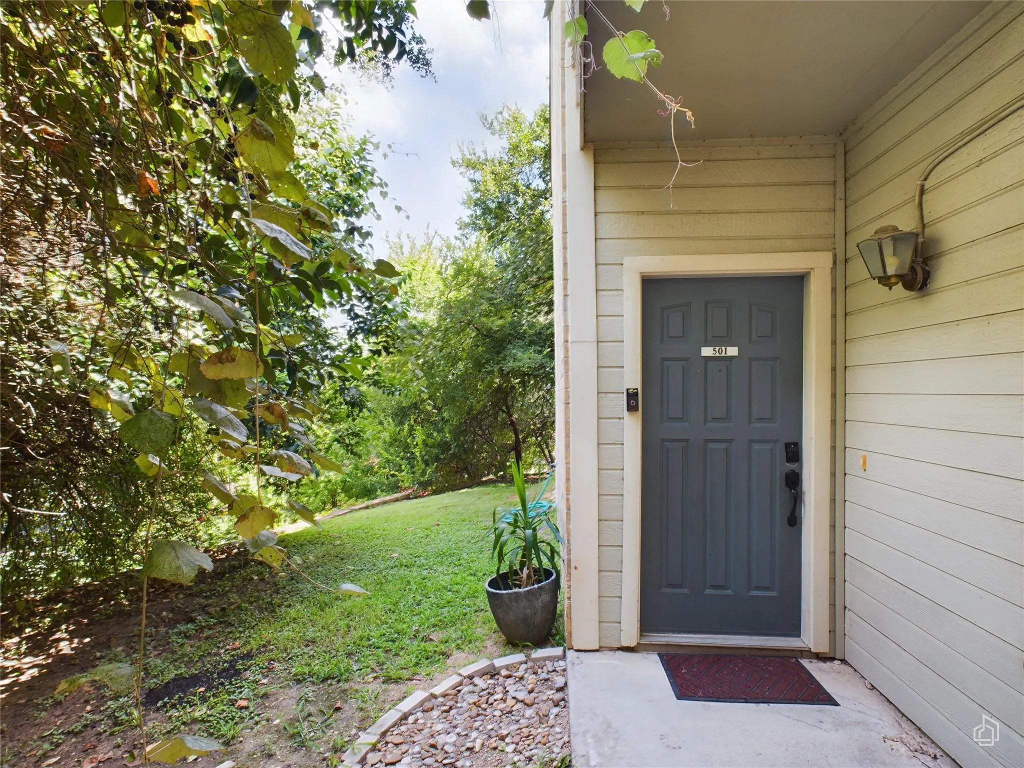 Photo 2 of 2450 WICKERSHAM LN #501