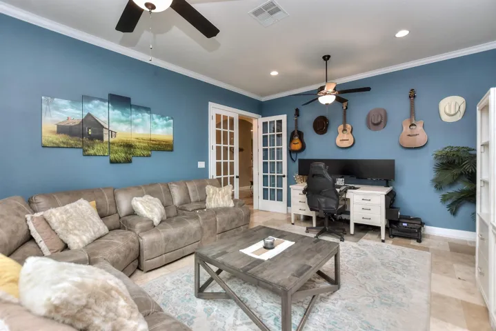 201 County Road 262 Rd, Georgetown, Texas 78633