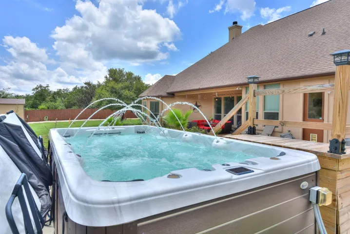 201 County Road 262 Rd, Georgetown, Texas 78633