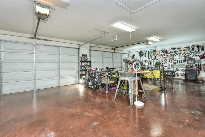 201 County Road 262 Rd, Georgetown, Texas 78633