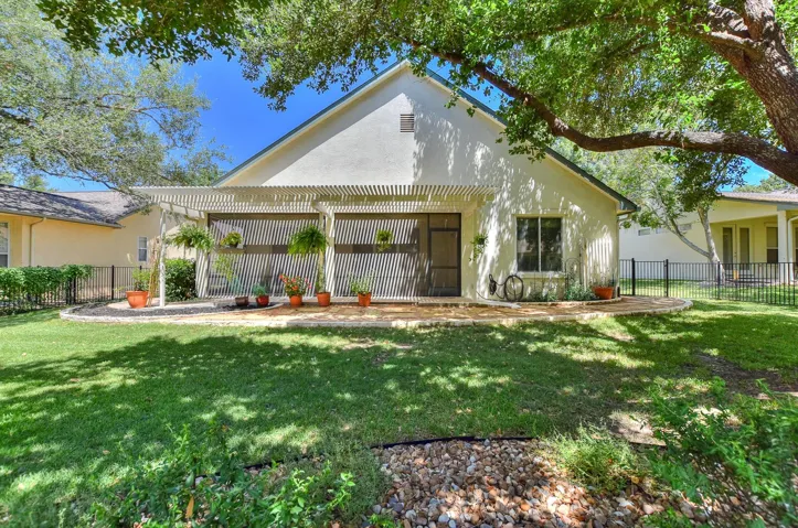 103 Whispering Wind Dr, Georgetown, Texas 78633