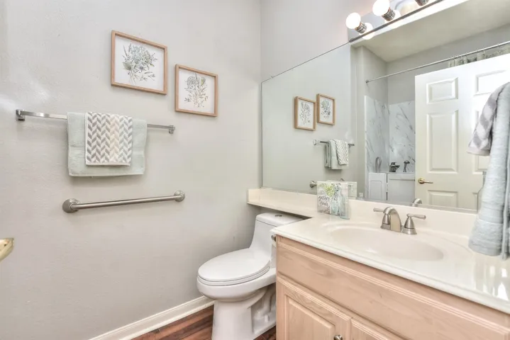 103 Whispering Wind Dr, Georgetown, Texas 78633