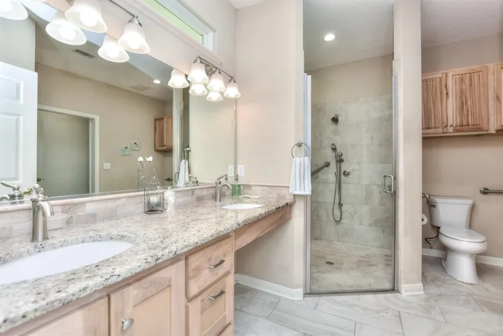 103 Whispering Wind Dr, Georgetown, Texas 78633