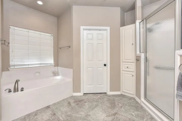 4401 W Cordoba Cir, Georgetown, Texas 78628