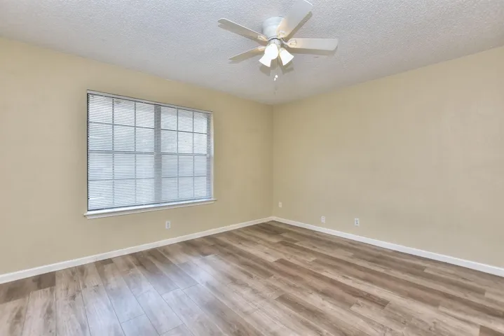 Bedroom #1