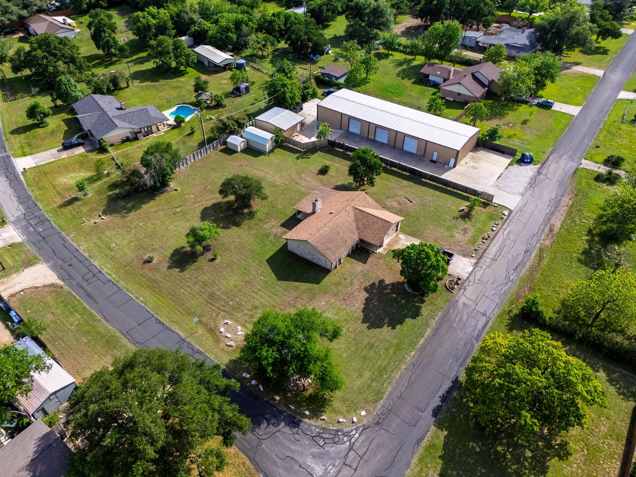 Photo of 1612 SHENANDOAH DR, Cedar Park, TX, 78613