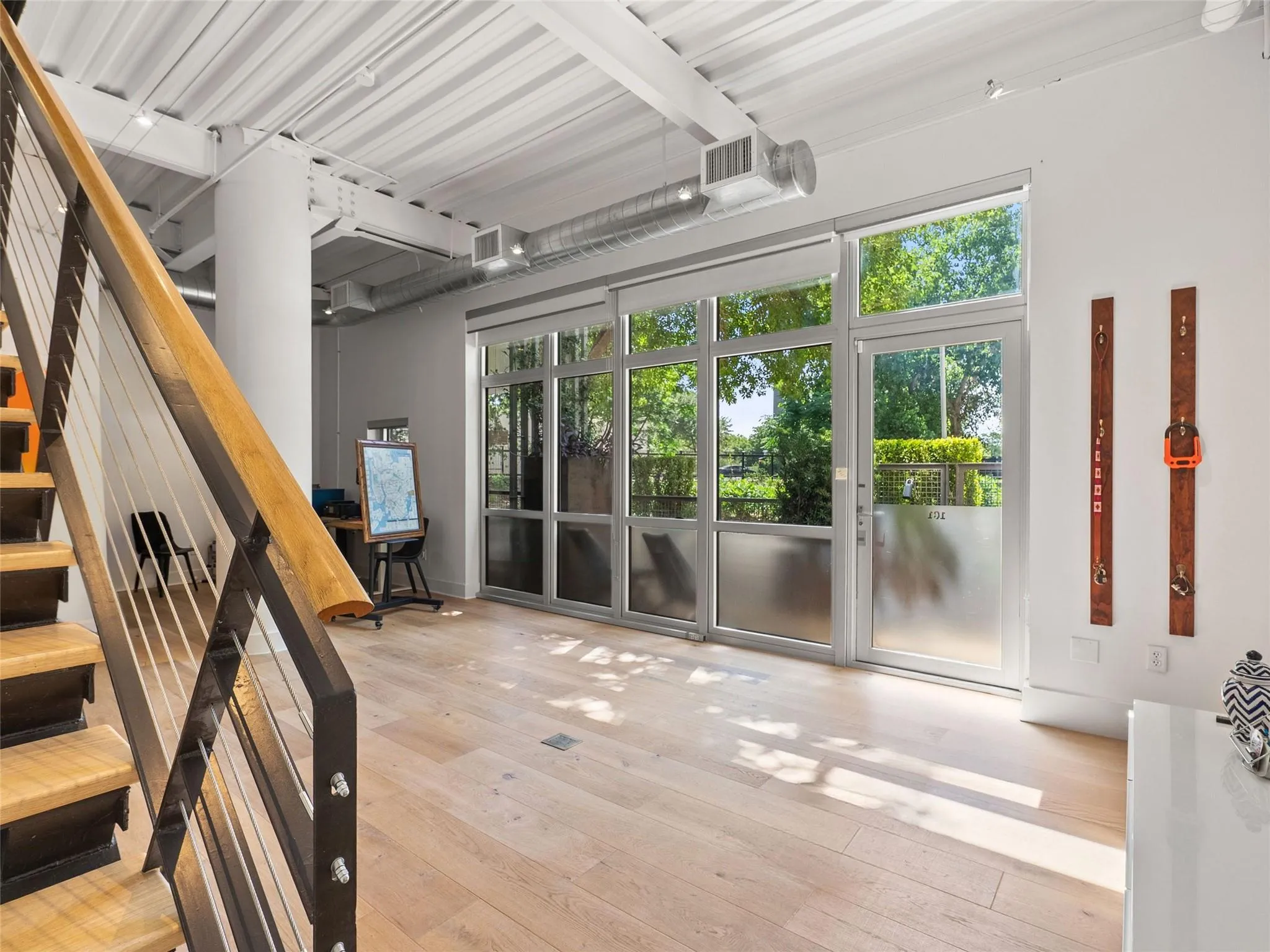 Photo 4 of 603 DAVIS ST #101