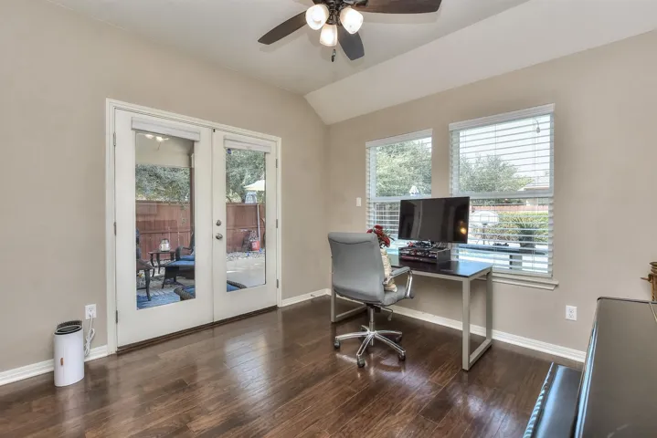 18900 Shallow Pond Trl, Pflugerville, Texas 78660