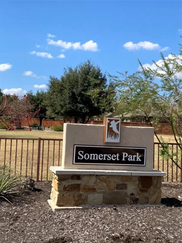 Just a short walk to wide open Somerset Park!