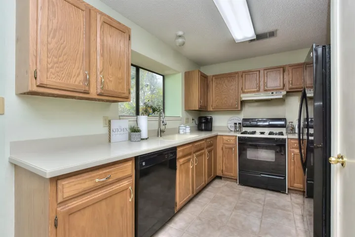 12311 Yarmont Way, Austin, Texas 78753
