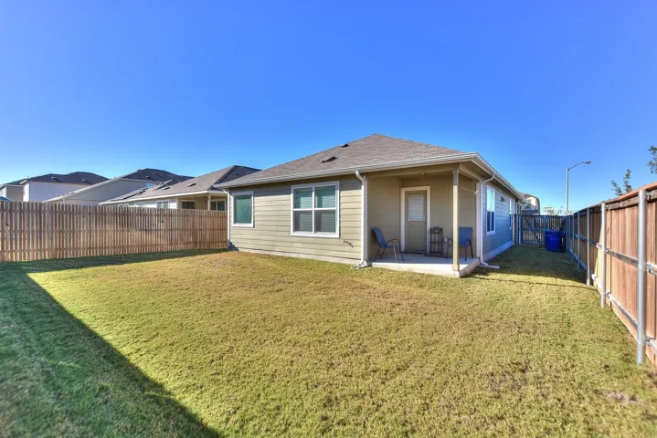 101 Guardian Angel Ct, Jarrell, Texas 76537