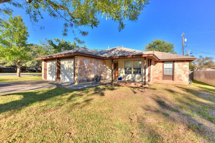 200 Pin Oak Dr, Georgetown, Texas 78628