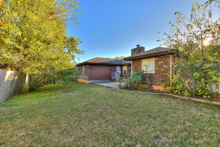 200 Pin Oak Dr, Georgetown, Texas 78628