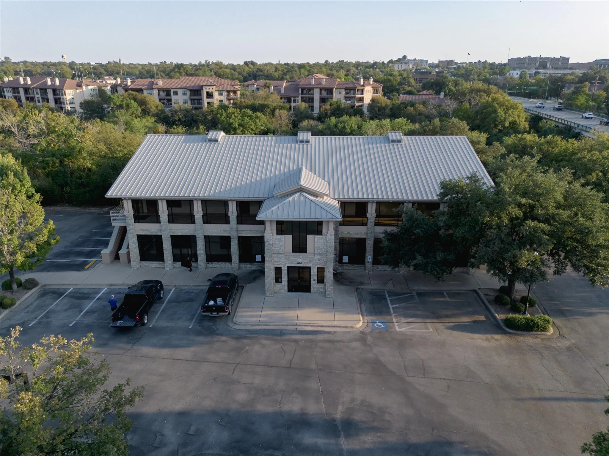 Photo of 102 W MORROW ST, Georgetown, TX, 78626