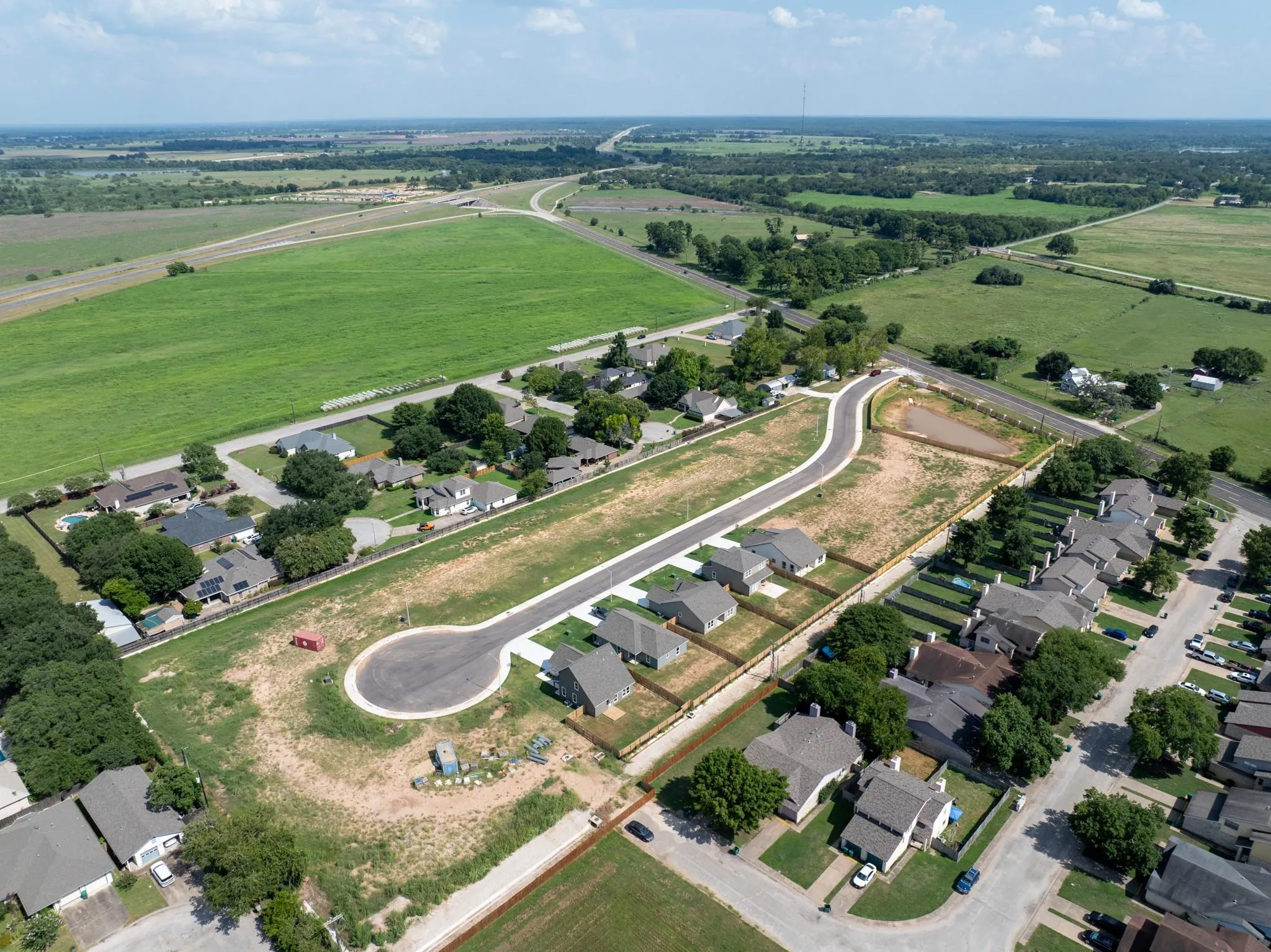Photo 2 of 325 STRING PRAIRIE WAY LOT 12 NONE