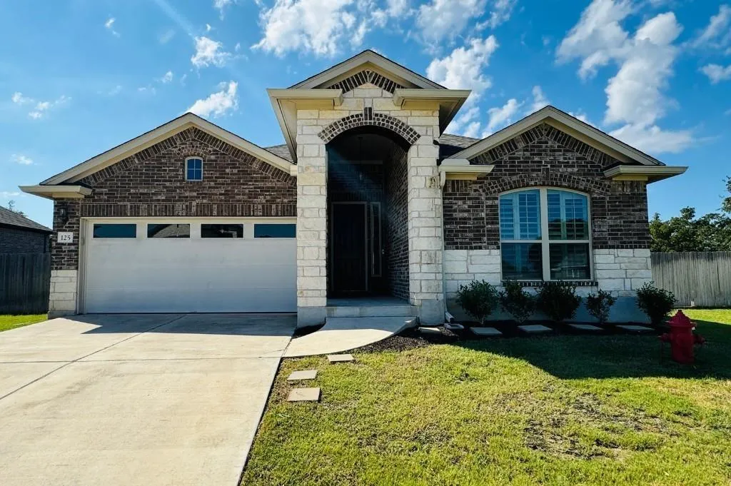 Photo of 125 MILLSAPS CT, Bastrop, TX, 78602