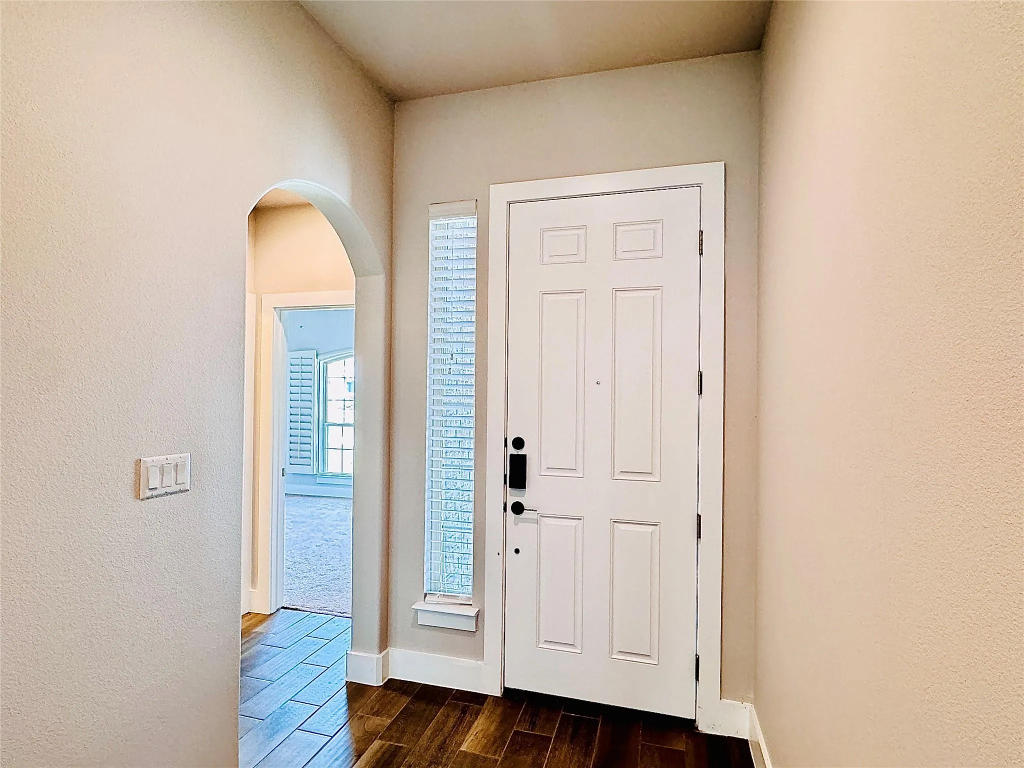Photo 3 of 125 MILLSAPS CT