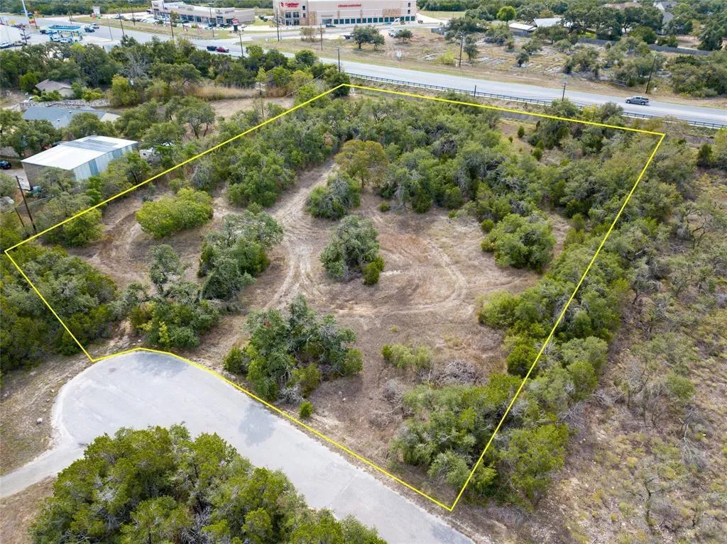 Photo of 9614 BRONZEWOOD DR, Austin, TX, 78736