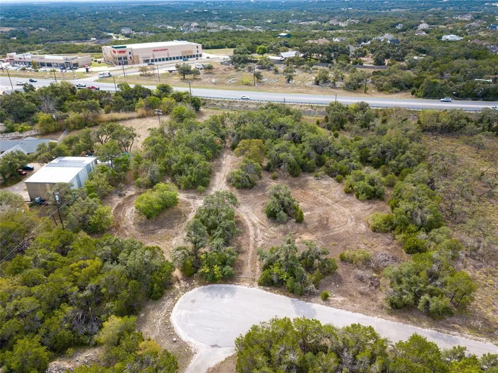 Photo 4 of 9614 BRONZEWOOD DR