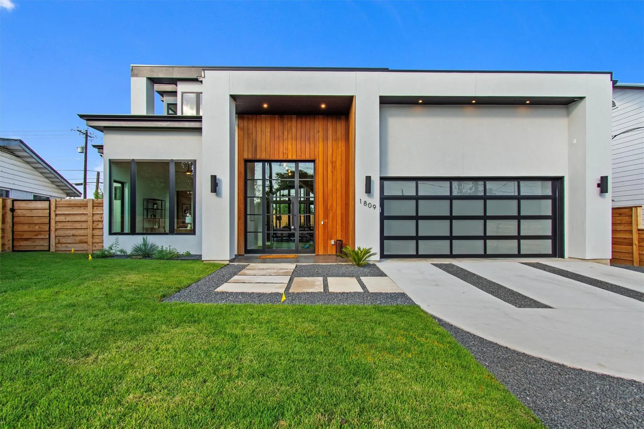 Photo of 1809 MC KINLEY AVE, Austin, TX, 78702