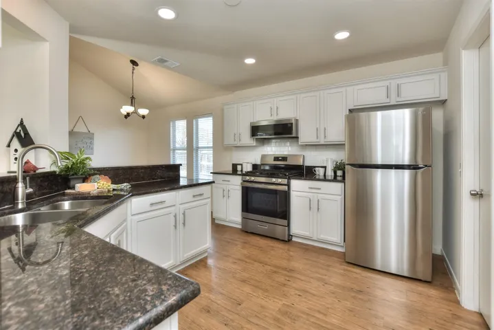 1614 Southwestern Blvd, Georgetown, Texas 78626